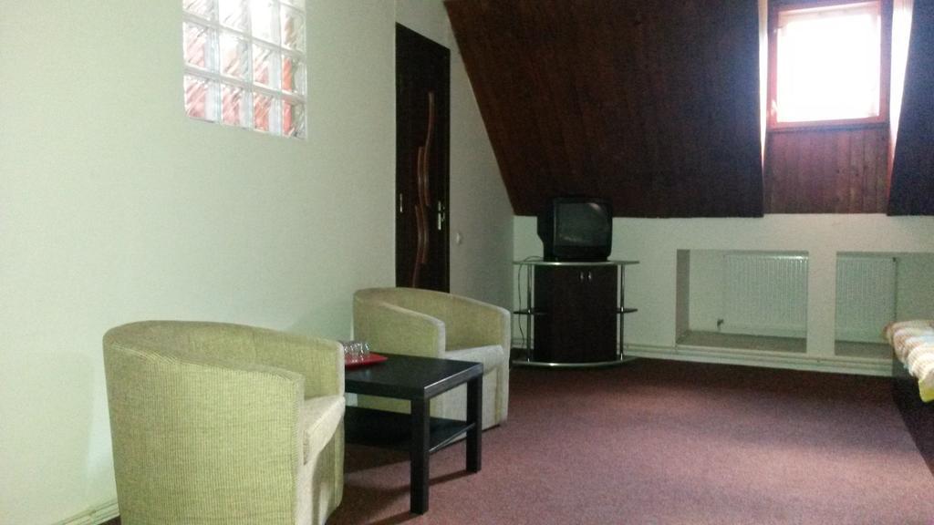Casa Frasin Hotel Buşteni Habitación foto