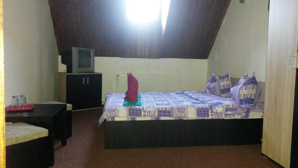 Casa Frasin Hotel Buşteni Habitación foto